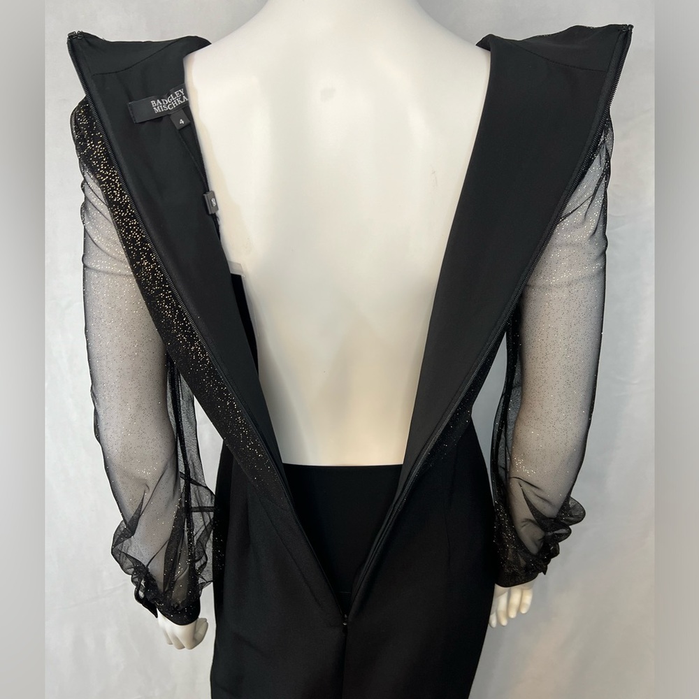 BADGLEY MISCHKA.NWT.Long Sleeve Crepe Sheath dress. Foiled Tulle Mesh Design.4 - Picture 13 of 16